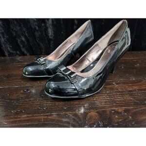 Audrey Black Patent Leather Bow Accent Dress Pumps Professional Midheight Heels